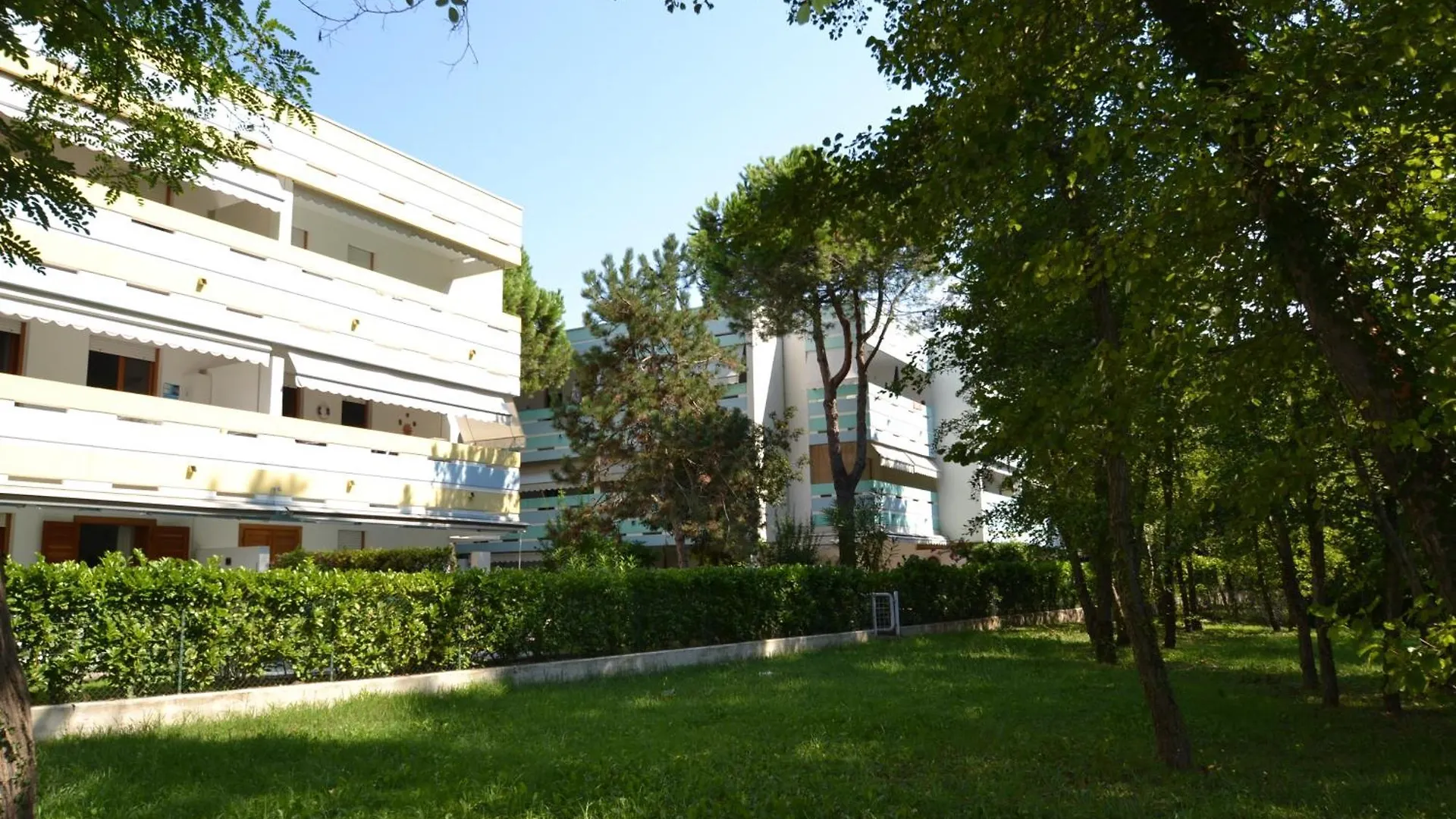 Апартаменты Delightful Seaside Flat With Ac - Beahost Бибионе